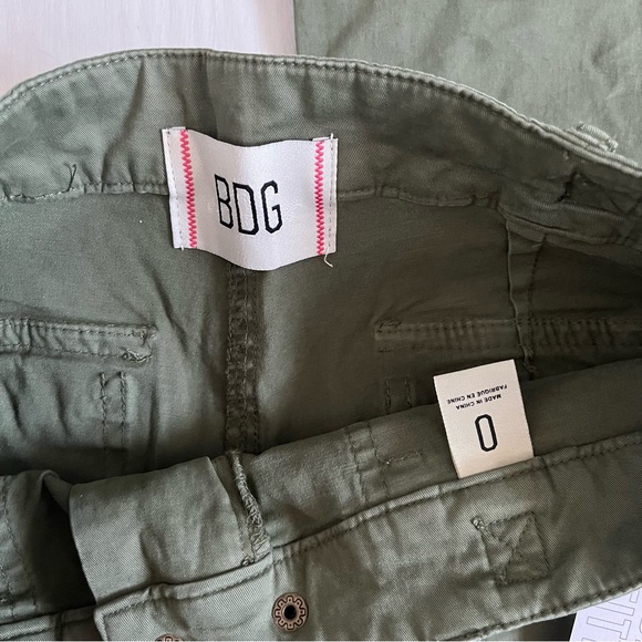 BDG Urban Outfitters Utility Cargo Flare Pants - Picture 3 of 4